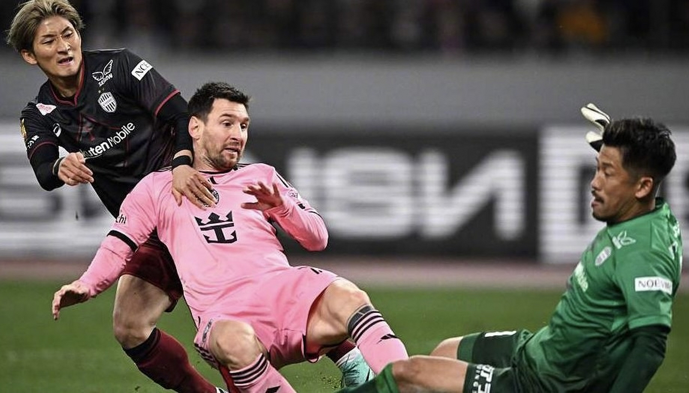 PG电子-包含刷新纪录引发热议!,梅西在日本队比赛中反败为胜观众掌声雷动的词条