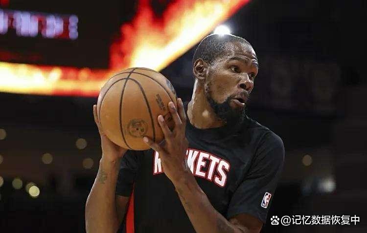 PG游戏-杜兰特迎来五赛季高光表现,日本队球迷沸腾!的简单介绍